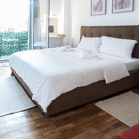 Beautiful Apartment In Athens. Bagian luar foto